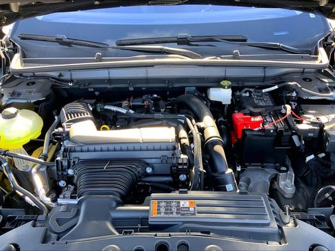 New 2026 Lincoln Nautilus Premier image 16