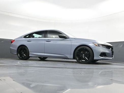 Used 2022 Honda Accord Sport image 29