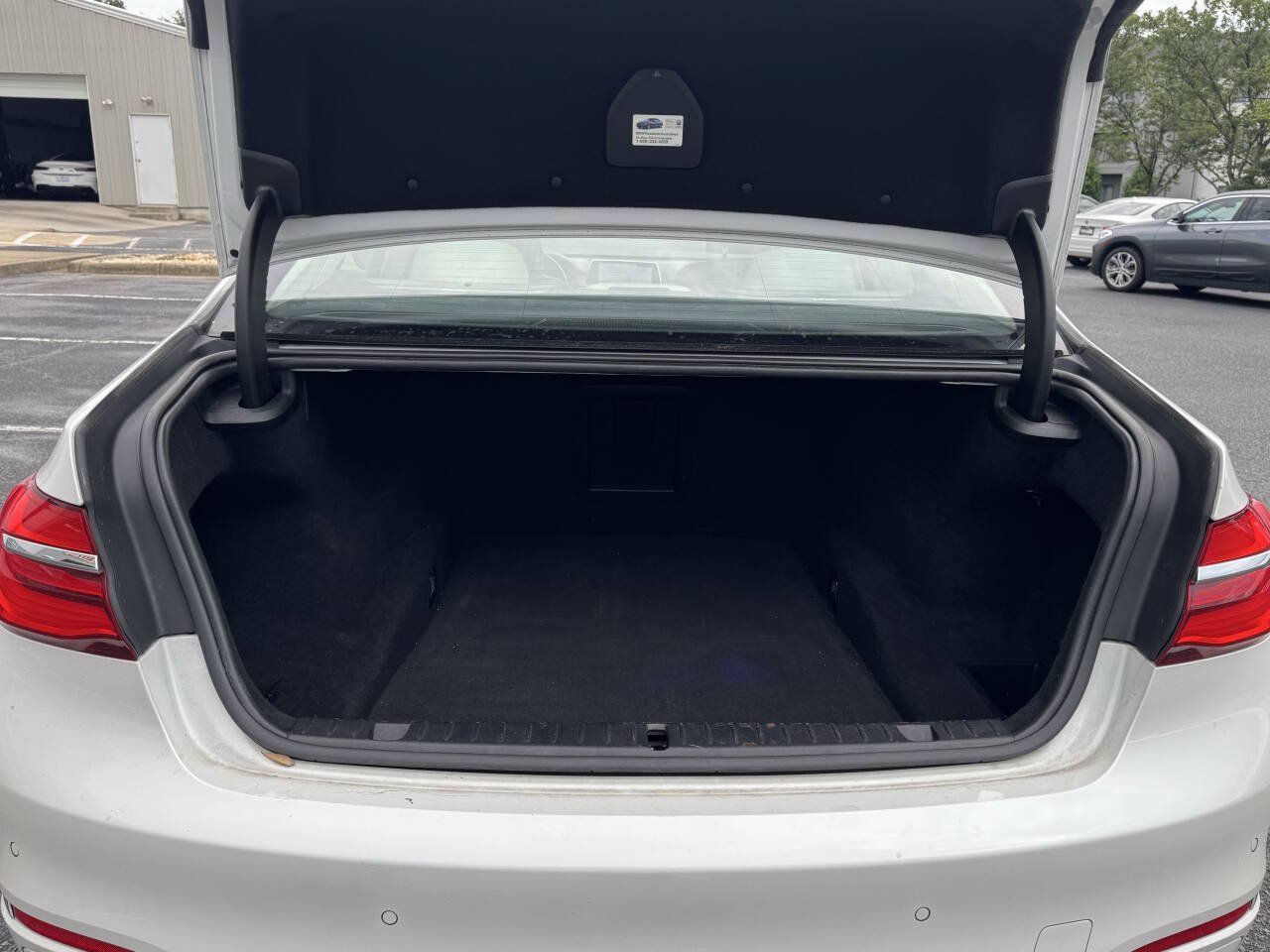 Used 2018 BMW 750i xDrive AWD/4WD image 22