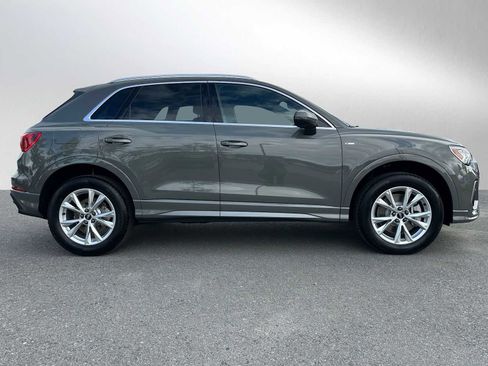 New 2025 Audi Q3 2.0T Premium image 2