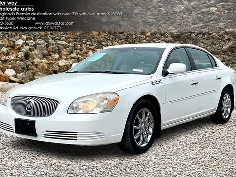 Used 2007 Buick Lucerne CXL image 1