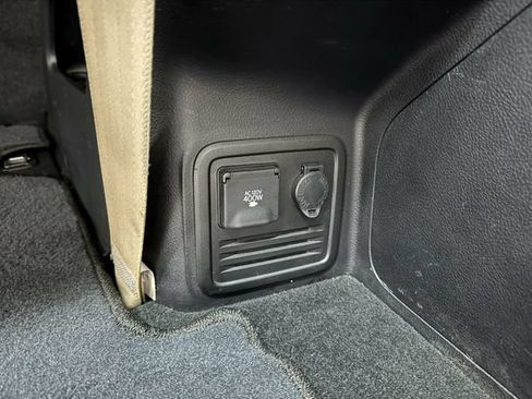 Used 2016 Toyota 4Runner SR5 Premium AWD/4WD image 27