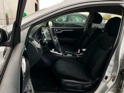 Used 2019 Nissan Sentra SV image 10