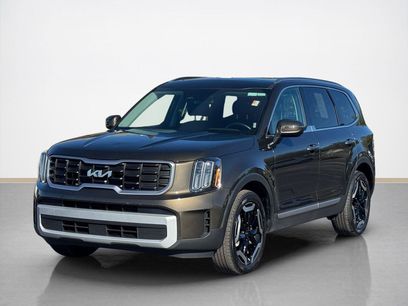Used 2025 Kia Telluride S