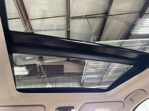 Used 2023 INFINITI QX60 Luxe w/ Cargo Package image 18