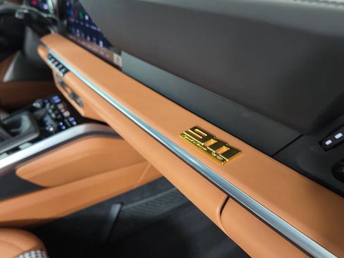 Used 2023 Porsche 911 Sport Classic image 13