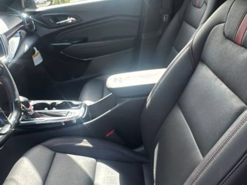 New 2026 Chevrolet Trax LT w/ Driver Confidence Package FWD image 18