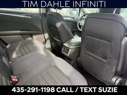 Used 2013 Ford Fusion SE image 15