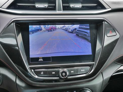 Used 2021 Chevrolet TrailBlazer RS w/ Technology Package AWD/4WD image 34
