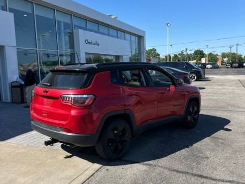 Used 2019 Jeep Compass Latitude AWD/4WD image 6