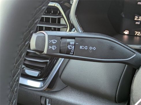 New 2026 GMC Canyon Elevation w/ Convenience Package image 29