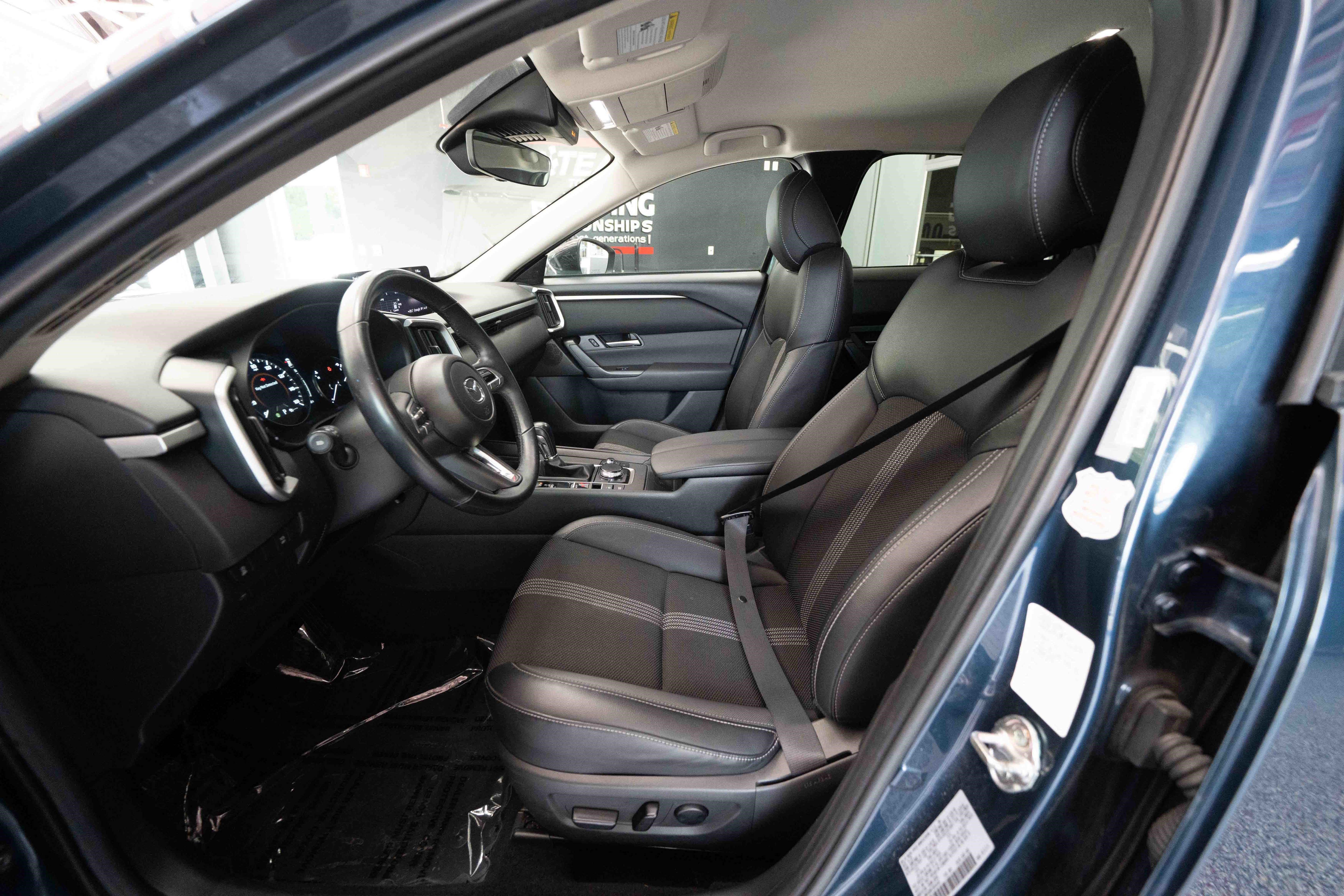 Used 2025 MAZDA CX-50 AWD 2.5 S w/ Preferred Package image 9