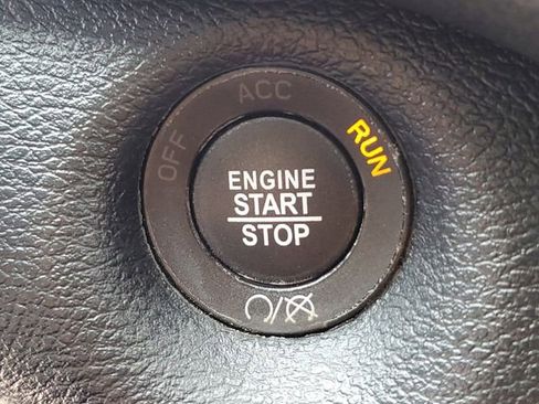 Certified 2022 Jeep Cherokee Trailhawk w/ Trailer Tow Group image 19