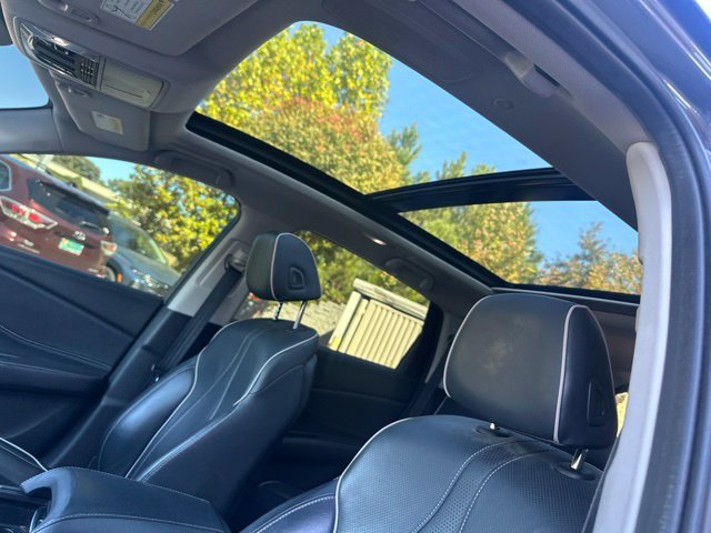 Used 2019 Acura RDX w/ Advance Package FWD image 4