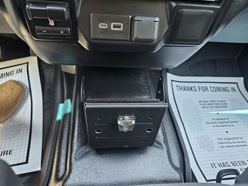 Used 2020 Chevrolet Silverado 2500 LT AWD/4WD image 20
