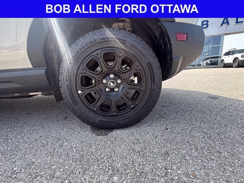 Used 2025 Ford Bronco Sport Badlands AWD/4WD image 9