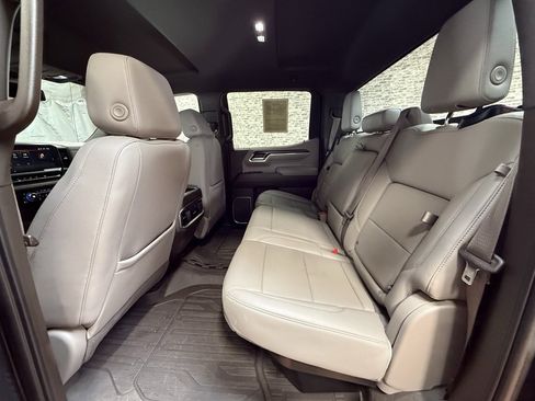 Used 2022 GMC Sierra 1500 SLT w/ SLT Convenience Package image 15