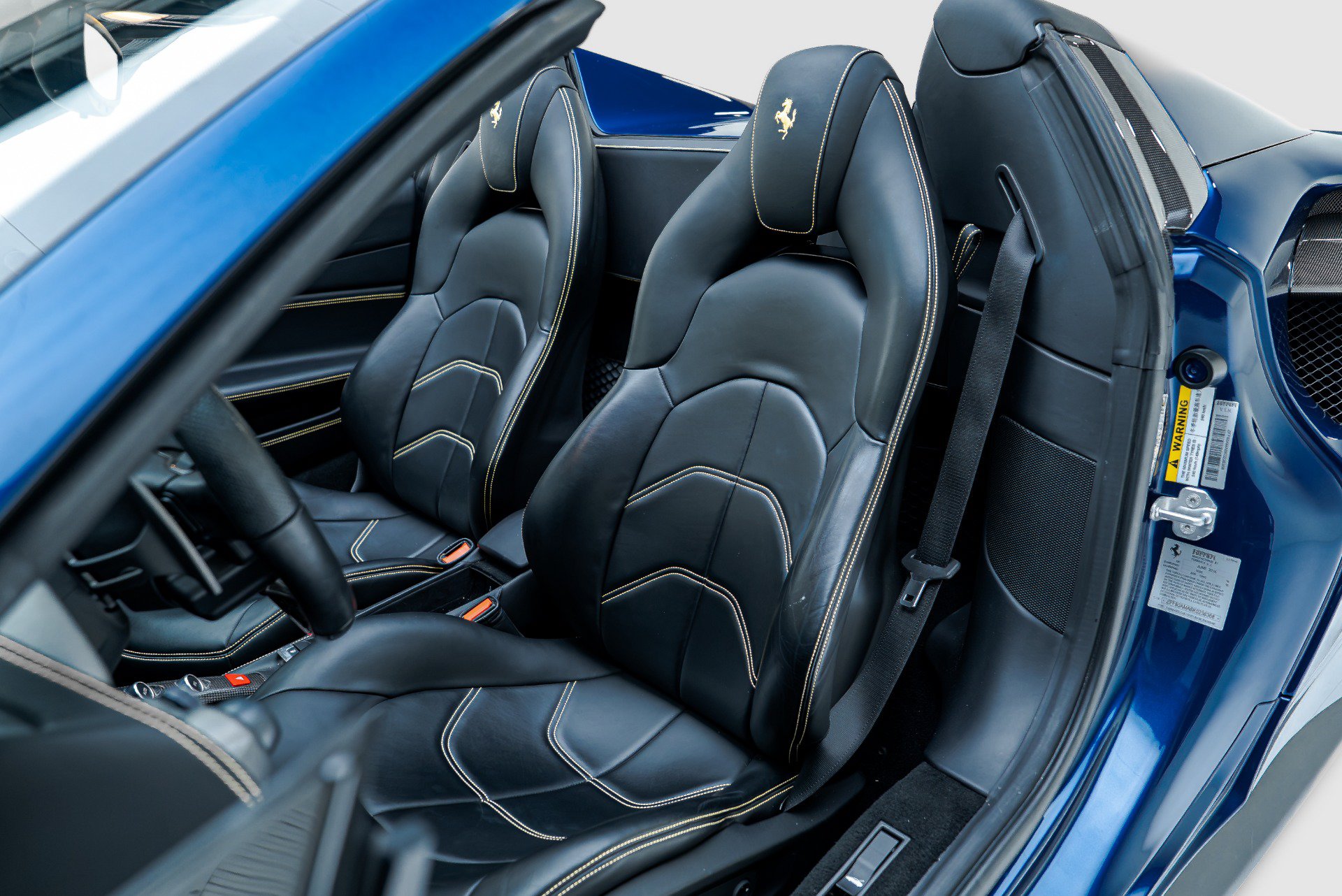 Used 2019 Ferrari 488 Spider RWD image 4