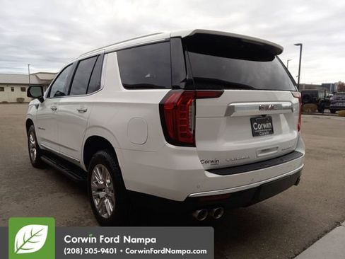 Used 2023 GMC Yukon Denali image 5