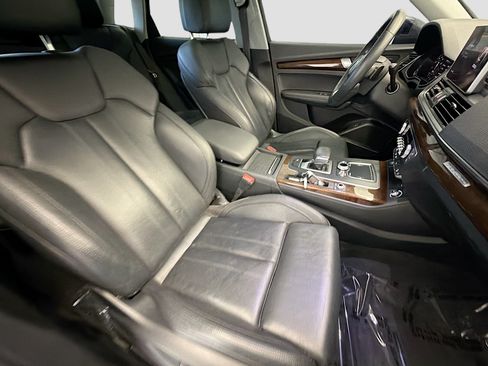 Used 2019 Audi Q5 2.0T Premium Plus w/ Premium Plus Package AWD/4WD image 15