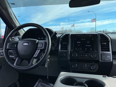 Used 2019 Ford F150 XLT w/ Equipment Group 302A Luxury image 15