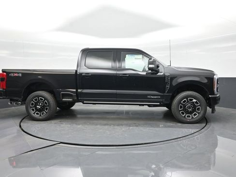 New 2026 Ford F250 Platinum image 16