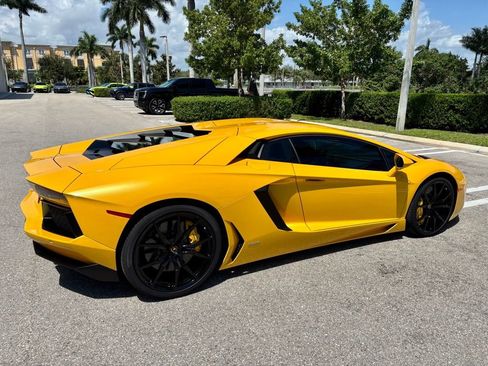 Used 2013 Lamborghini Aventador LP 700-4 AWD/4WD image 6