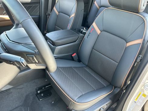 New 2026 GMC Canyon AT4 w/ Technology Plus Package AWD/4WD image 20