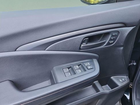 Used 2023 Honda Passport TrailSport image 16