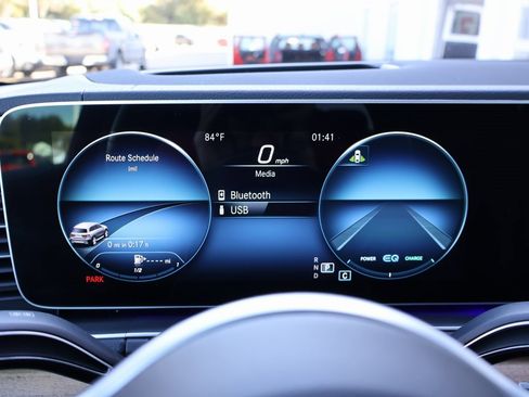 Used 2022 Mercedes-Benz GLS 450 4MATIC image 19