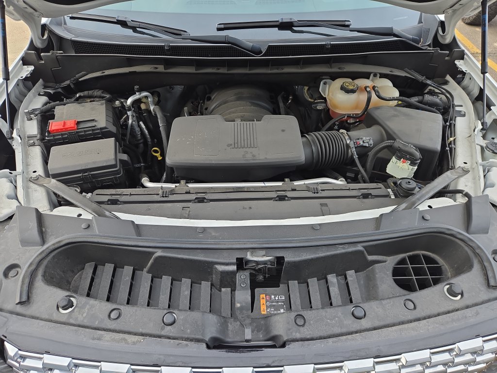 Used 2022 GMC Yukon XL Denali AWD/4WD image 30
