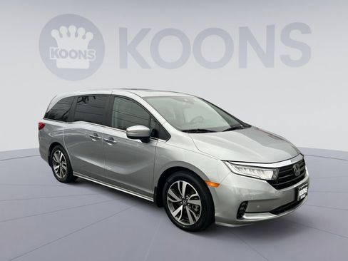 Used 2023 Honda Odyssey Touring image 10