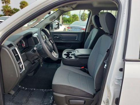 Used 2024 RAM 1500 Classic SLT image 16