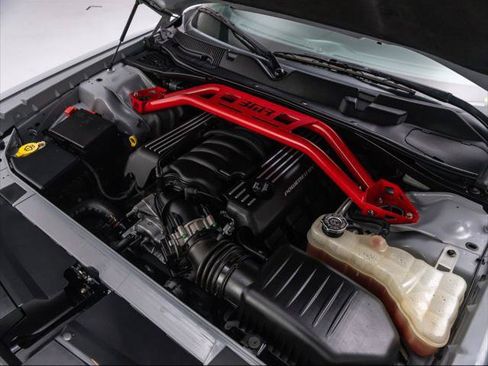 Used 2021 Dodge Challenger R/T Scat Pack RWD image 11
