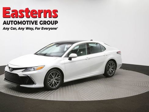 Used 2023 Toyota Camry XLE image 52