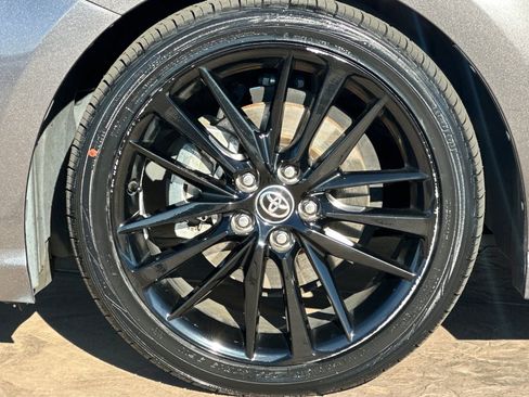 Certified 2021 Toyota Camry XSE image 33
