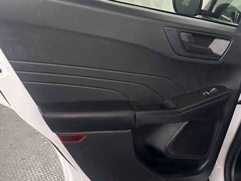 Used 2022 Ford Escape SE AWD/4WD image 24