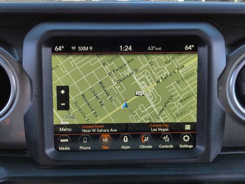 Used 2022 Jeep Wrangler Unlimited Sahara w/ Cold Weather Group image 29