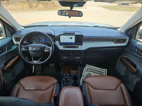 Used 2022 Ford Maverick Lariat w/ Lariat Luxury Package image 19