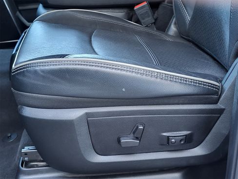 Used 2024 RAM 2500 Laramie image 23