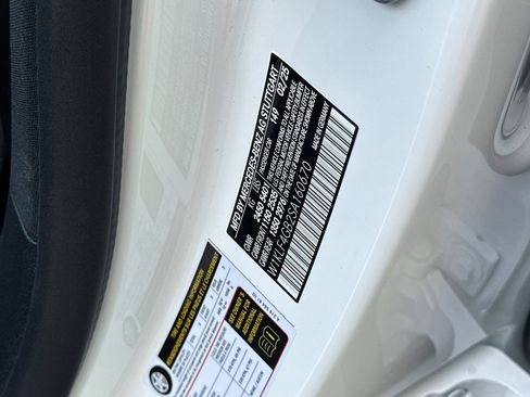 New 2025 Mercedes-Benz E 350 Sedan image 28