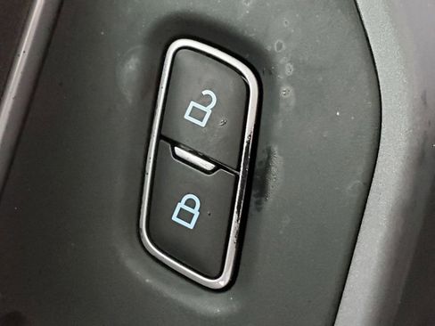 New 2025 Ford F150 XLT w/ Equipment Group 301A Standard image 28