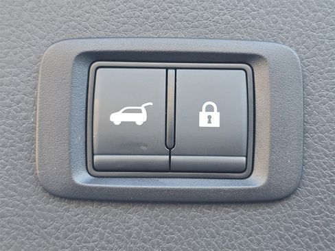 Used 2025 Mitsubishi Eclipse Cross SE image 14