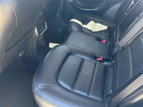 Used 2023 MAZDA CX-5 AWD 2.5 S w/ Premium Package image 15
