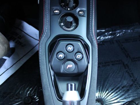 Used 2020 Lotus Evora RWD image 21