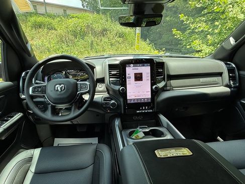 New 2026 RAM 1500 Big Horn AWD/4WD image 15