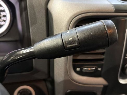 Used 2016 RAM 3500 Tradesman w/ Chrome Appearance Group image 22