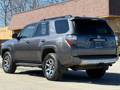 Used 2021 Toyota 4Runner TRD Off-Road Premium w/ Moonroof Package image 3