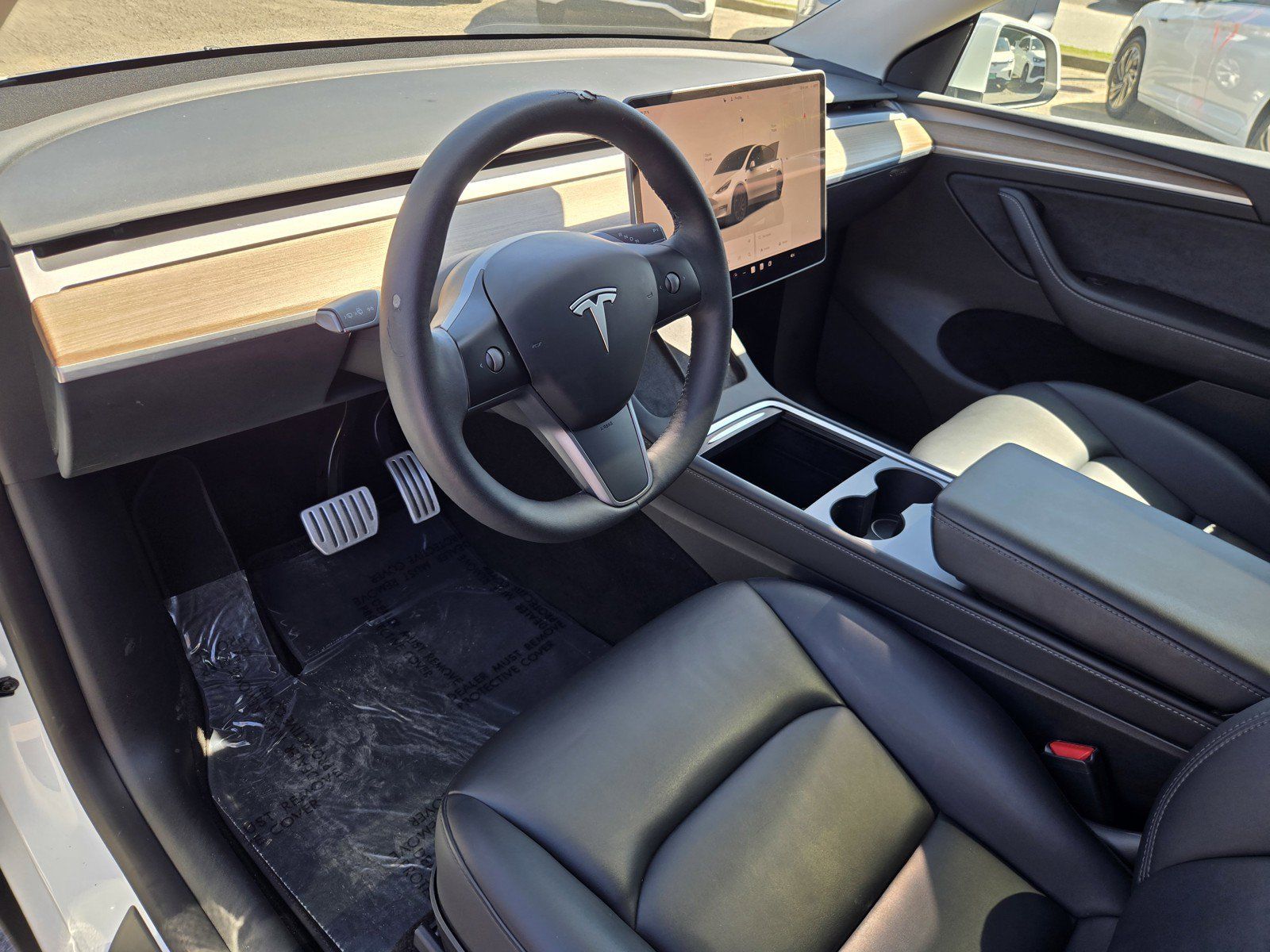 Used 2023 Tesla Model Y Performance AWD/4WD image 10