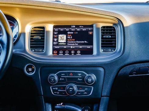 Used 2023 Dodge Charger SXT image 14